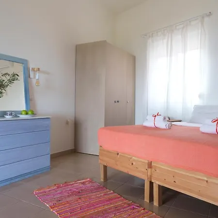 Sea & Sun Apartment Kiotari
